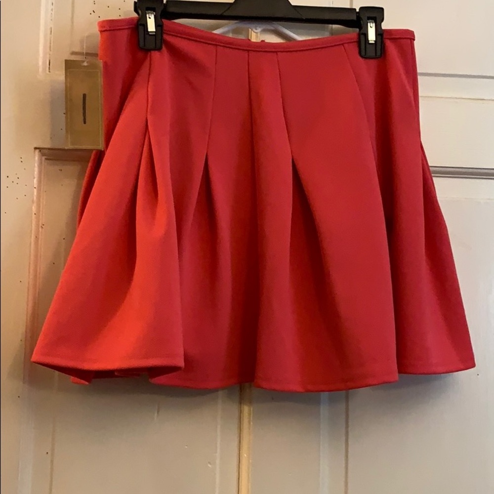 Women’s Francescas Moonlight Lg Pink skirt. New with tags